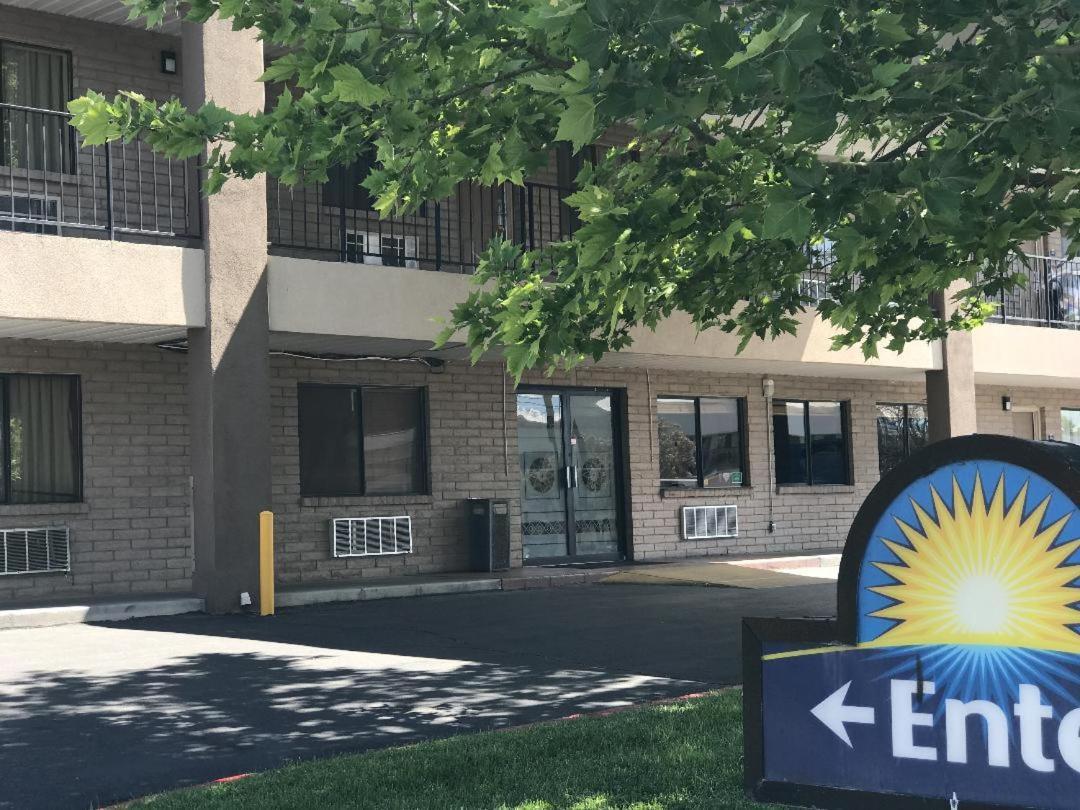 Days Inn By Wyndham Albuquerque West Exterior foto